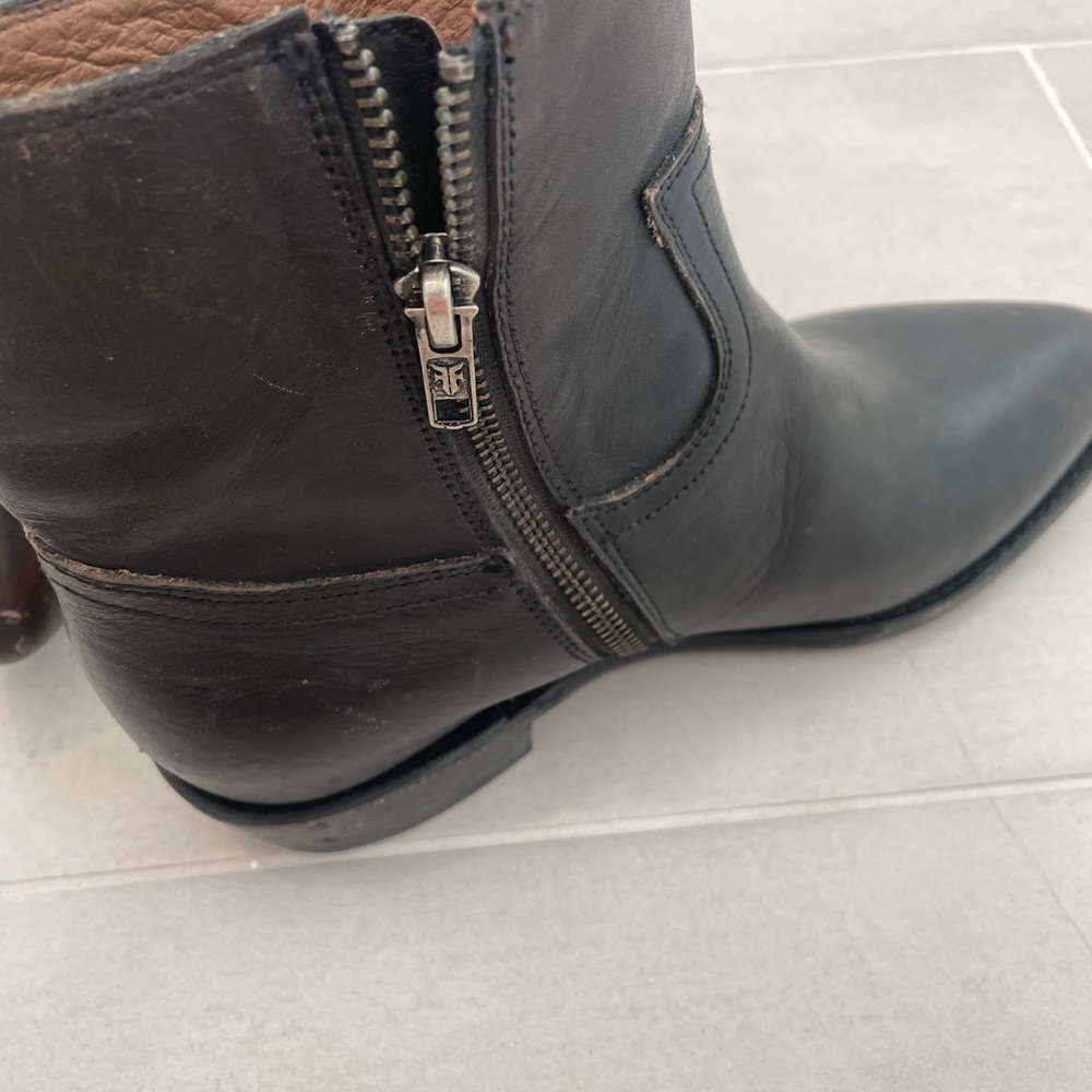 Frye short ankle booties - Picture 4 of 14